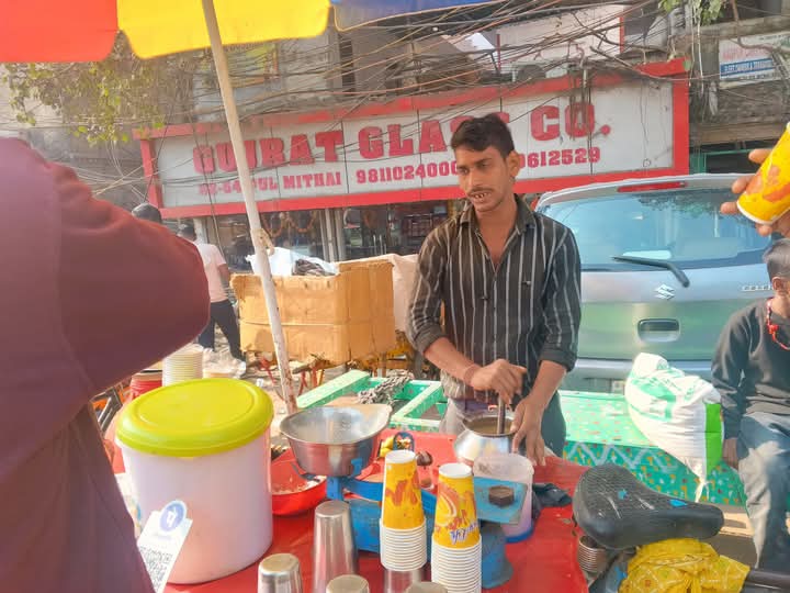 Delhi ka ‘masala sattu’, Mithai Pul ki dhoop mein milne wali asli thandak