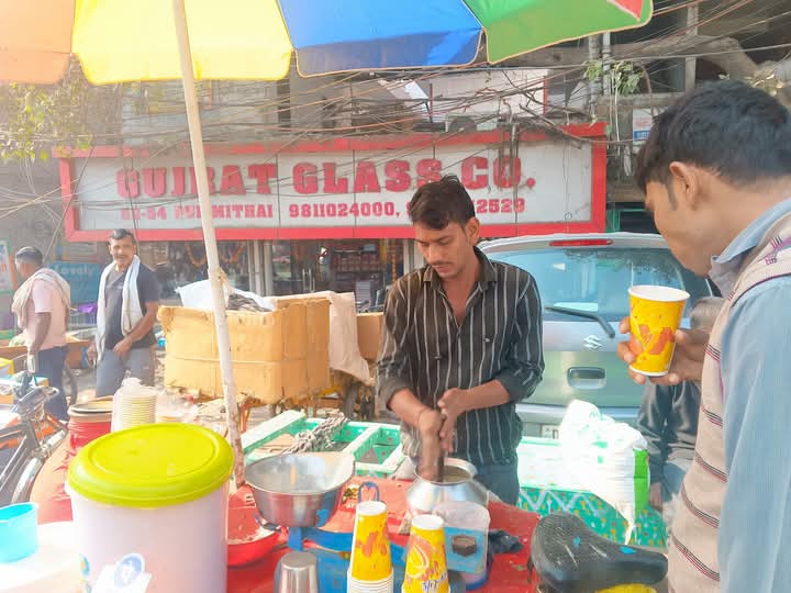 Delhi ka ‘masala sattu’, Mithai Pul ki dhoop mein milne wali asli thandak